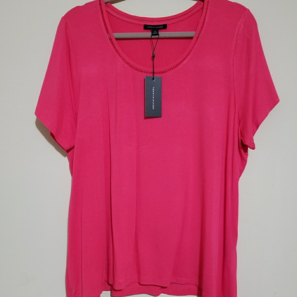 NWT Tommy Hilifiger plus size tee